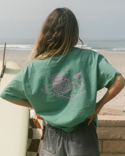 BEACH DAY RETRO TEE